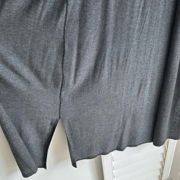 White House Black Market Long Grey Cardigan in Size Small - Picture 3 of 5